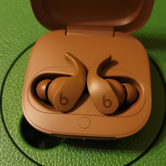 Beats by Dre Headphones Copy Beats Fit Pro Kim Kardashian Dune